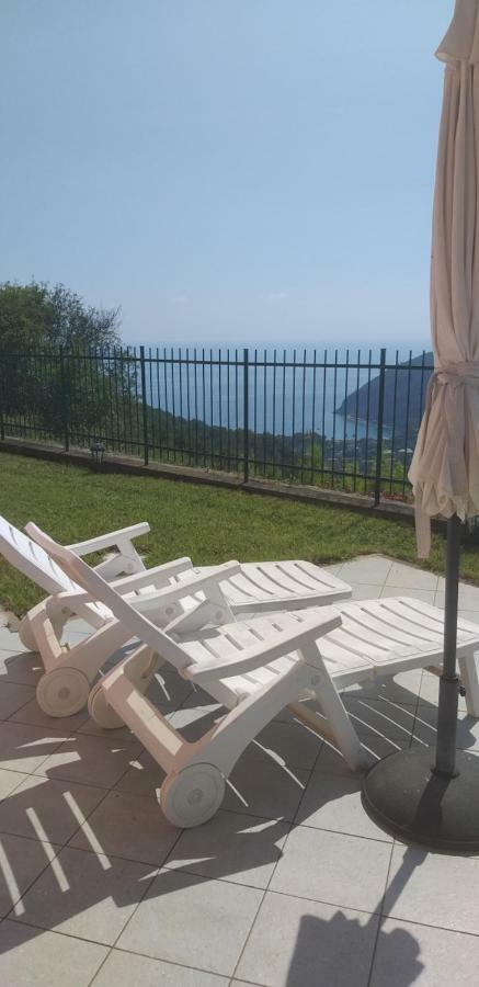 Appartamento Terrazza Vista Mare Mozzafiato Moneglia Eksteriør billede